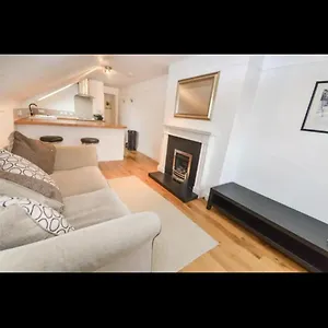 https://bishops-stortford-station.cambridgehotelsuk.com